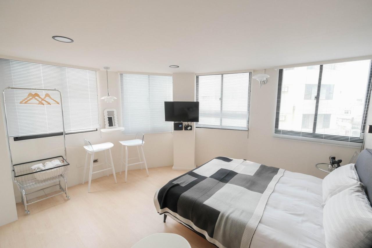 七七漫旅 Seven77 Apartment Tainan Exterior foto
